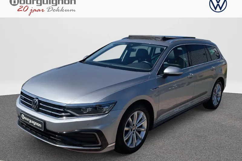 Volkswagen Passat (2023)