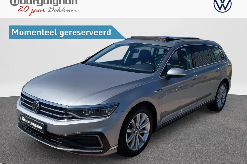 Volkswagen Passat (2023)
