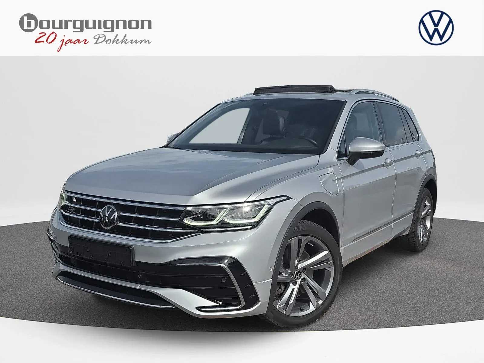 Volkswagen Tiguan (2022) — foto 1