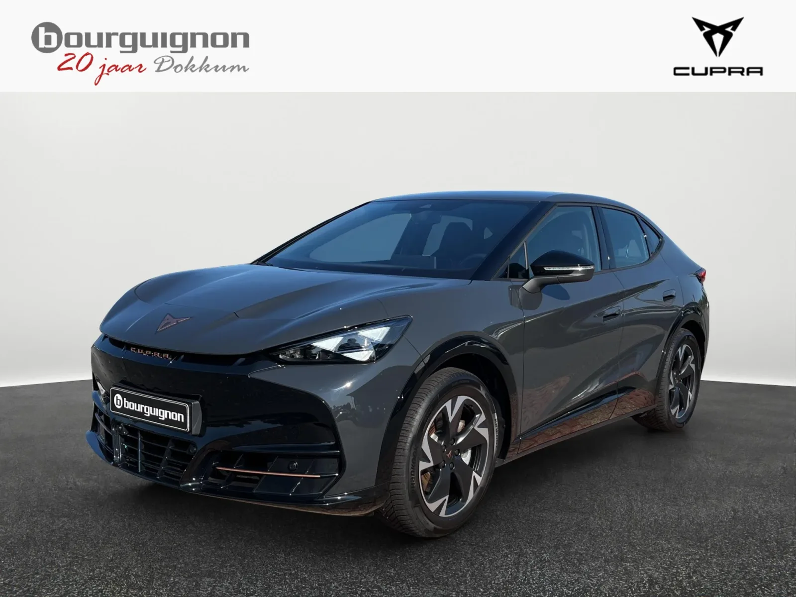 CUPRA Tavascan (2025) — foto 1