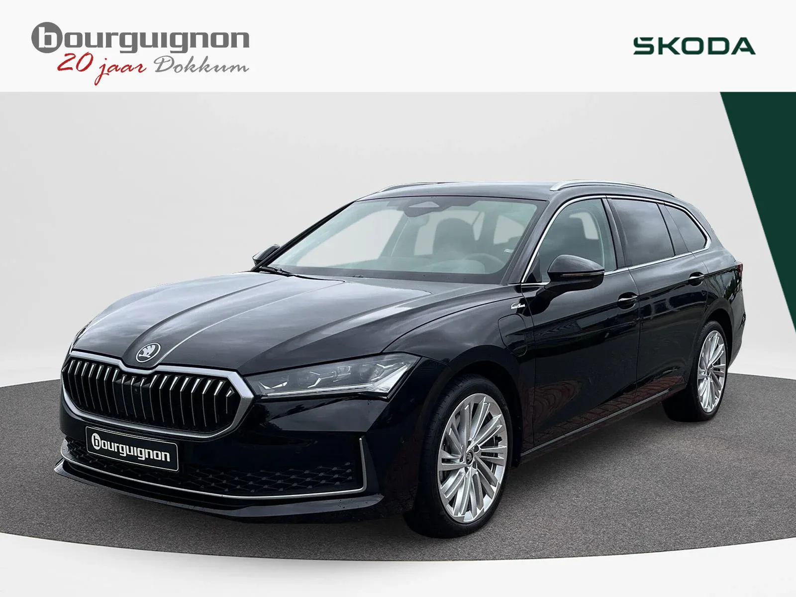 Škoda Superb (2025) — foto 1
