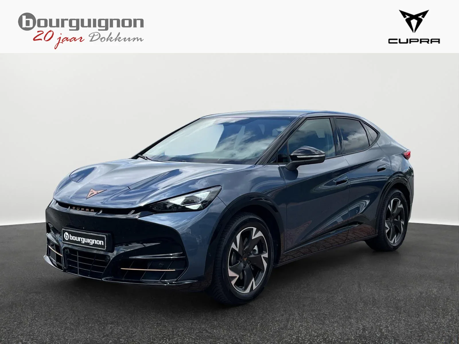 CUPRA Tavascan (2025) — foto 1