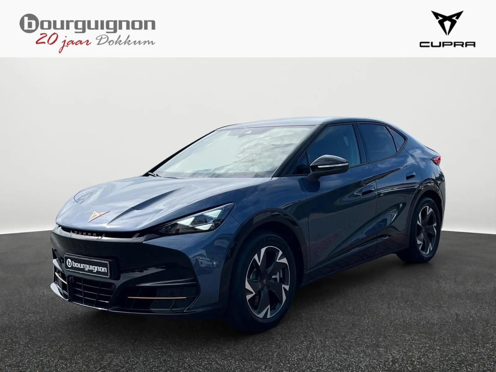 CUPRA Tavascan (2025) — foto 1