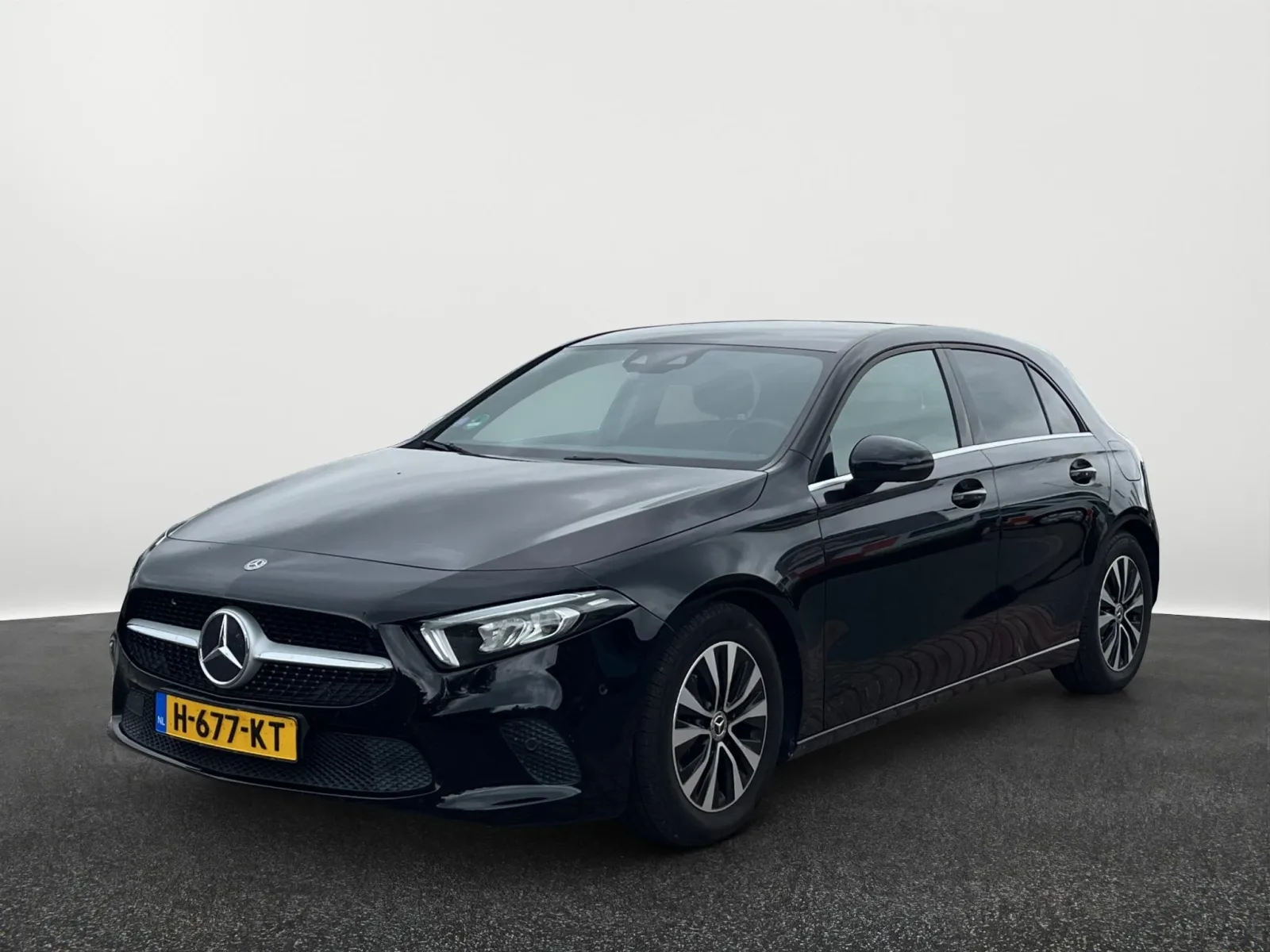 Mercedes-Benz A-Klasse (2020) — foto 1