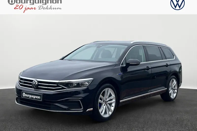 Volkswagen Passat (2023)
