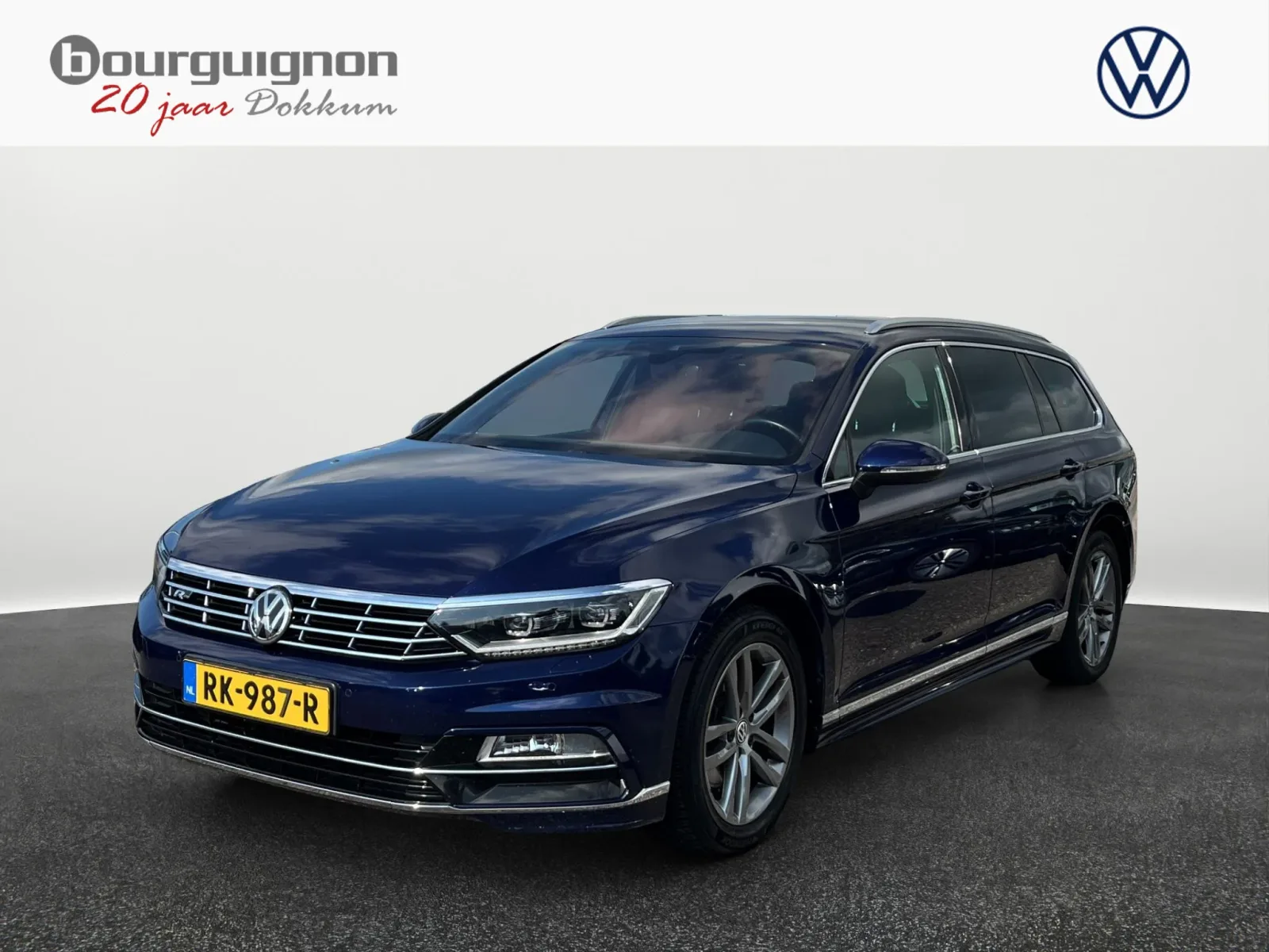 Volkswagen Passat (2018) — foto 1