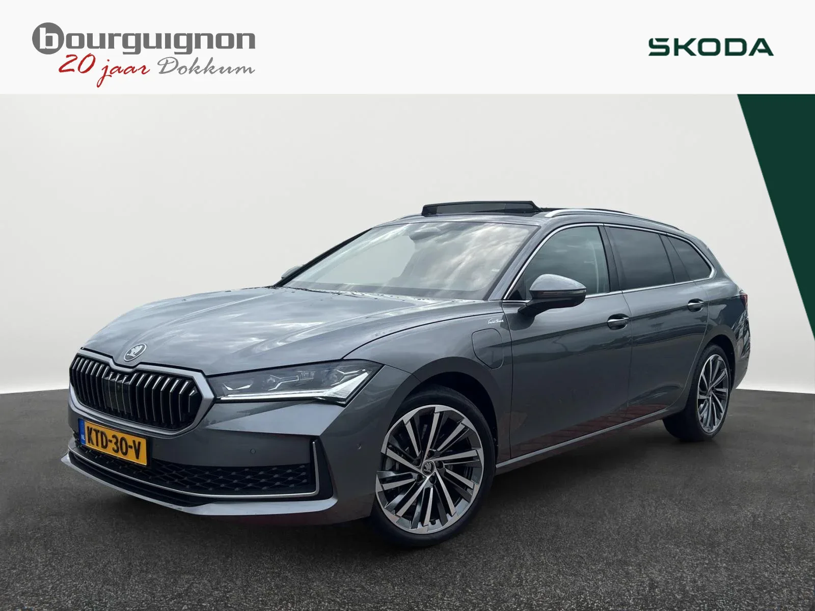 Škoda Superb (2025) — foto 1