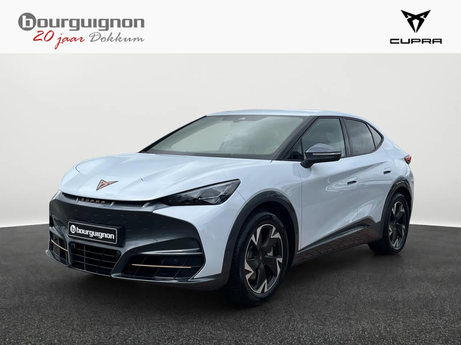 CUPRA Tavascan (2025) — foto 1