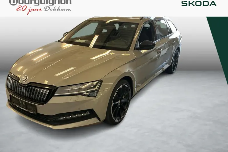Škoda Superb (2023)