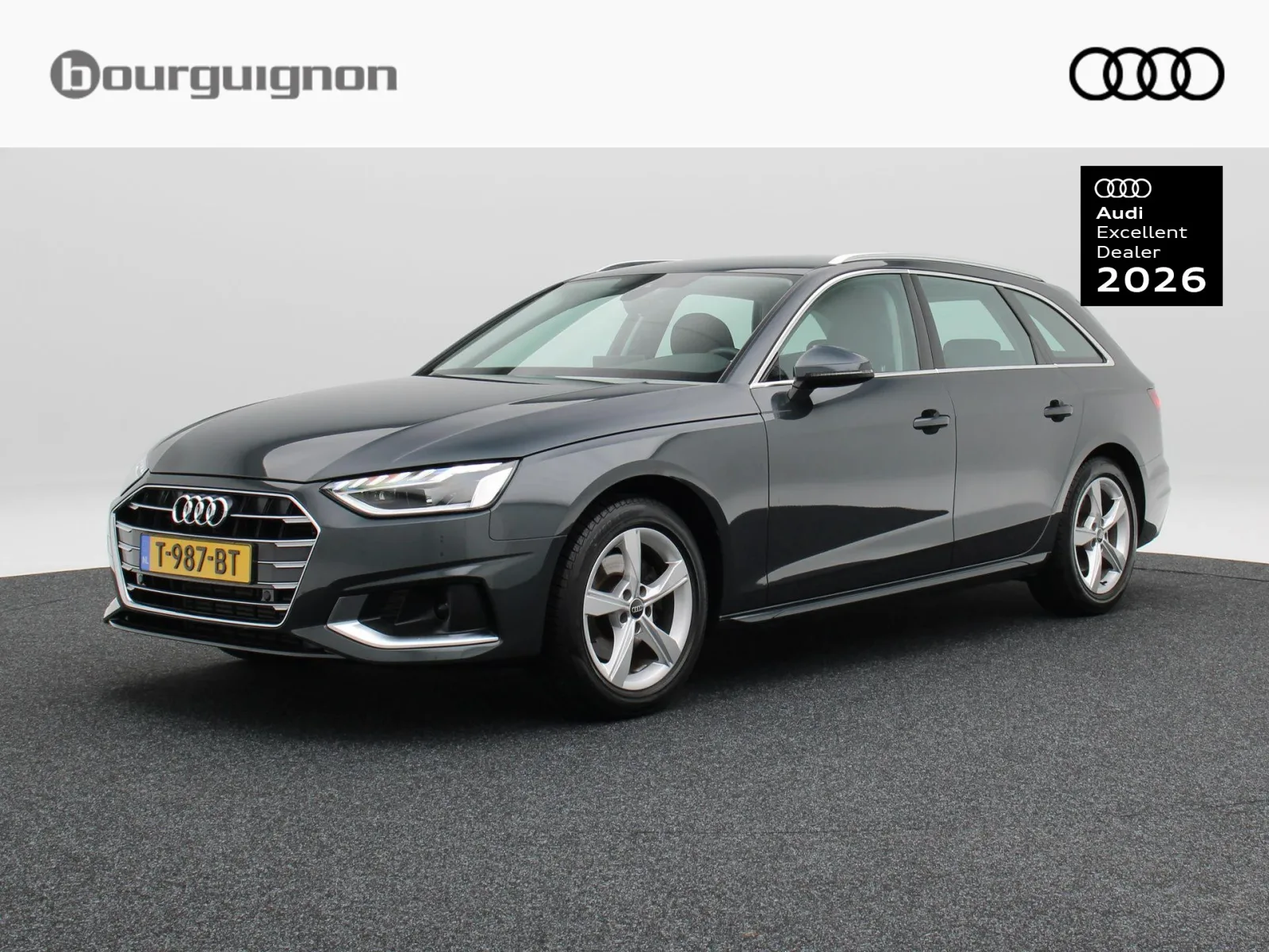 Audi A4 (2023) — foto 1