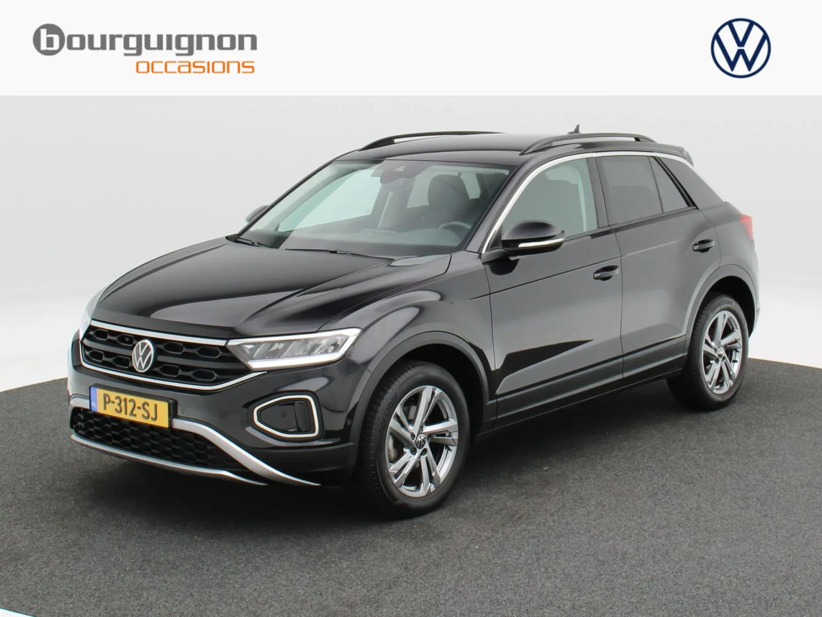 Volkswagen T-Roc (2022) — foto 1