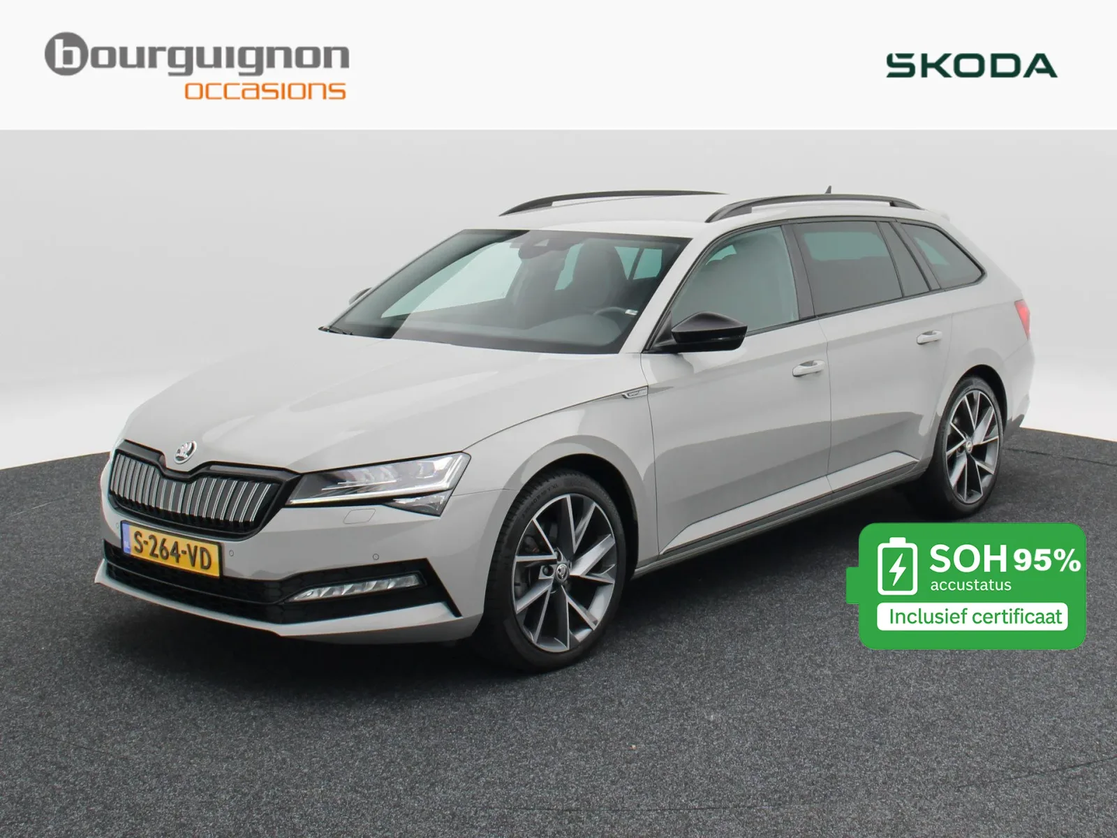 Škoda Superb (2023) — foto 1