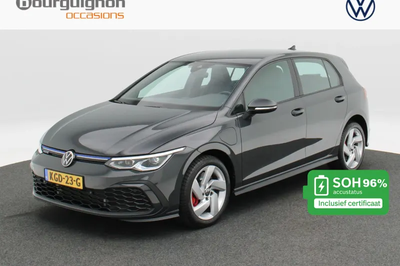 Volkswagen Golf (2022)