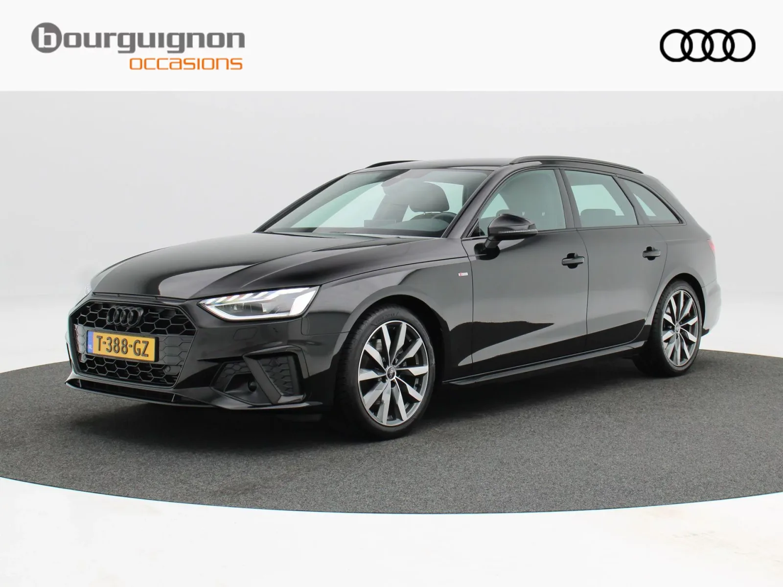 Audi A4 (2023) — foto 1