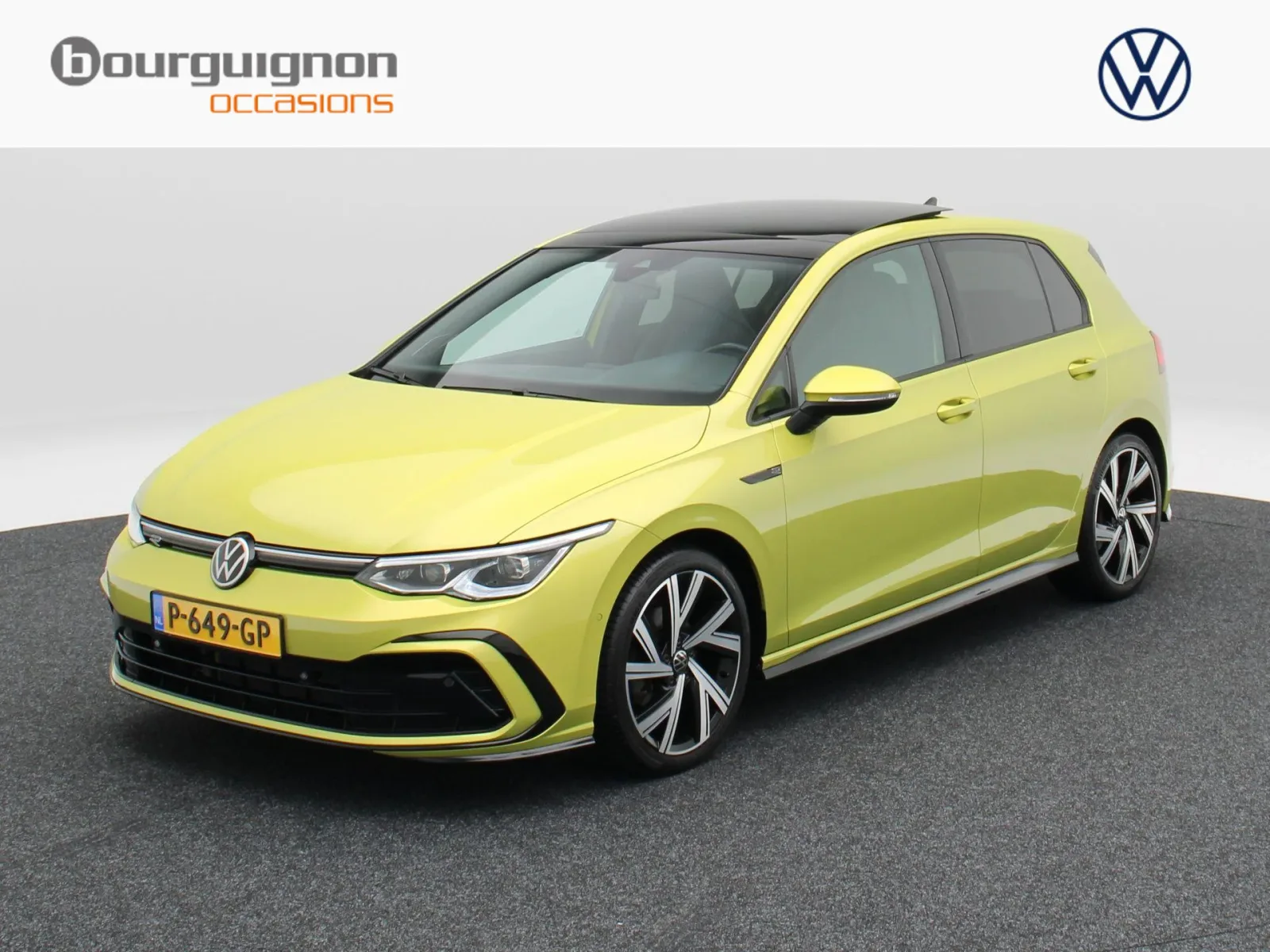 Volkswagen Golf (2021) — foto 1