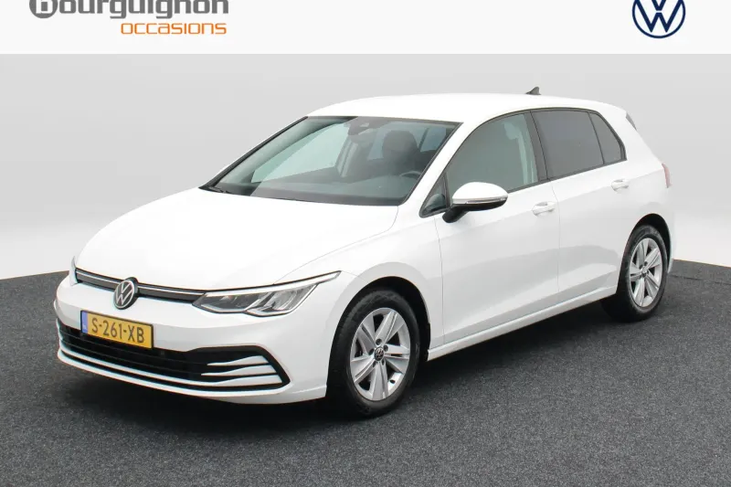 Volkswagen Golf (2023)