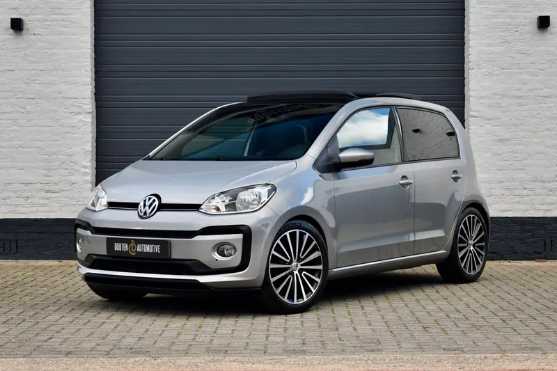 Volkswagen Up! (2017)