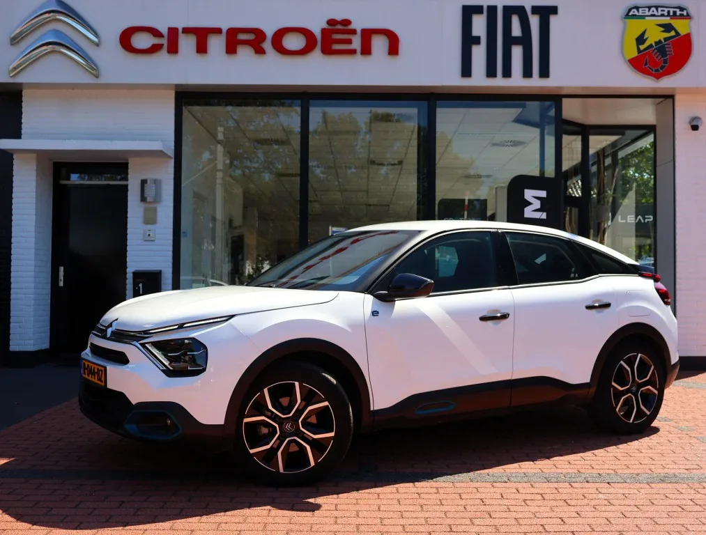 Citroën ë-C4 (2022) — foto 1