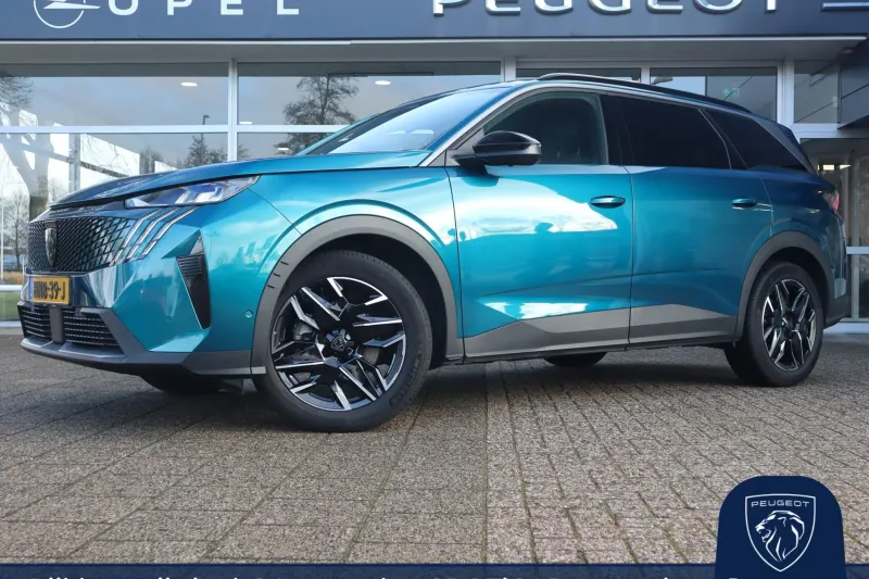 Peugeot 5008 (2025)