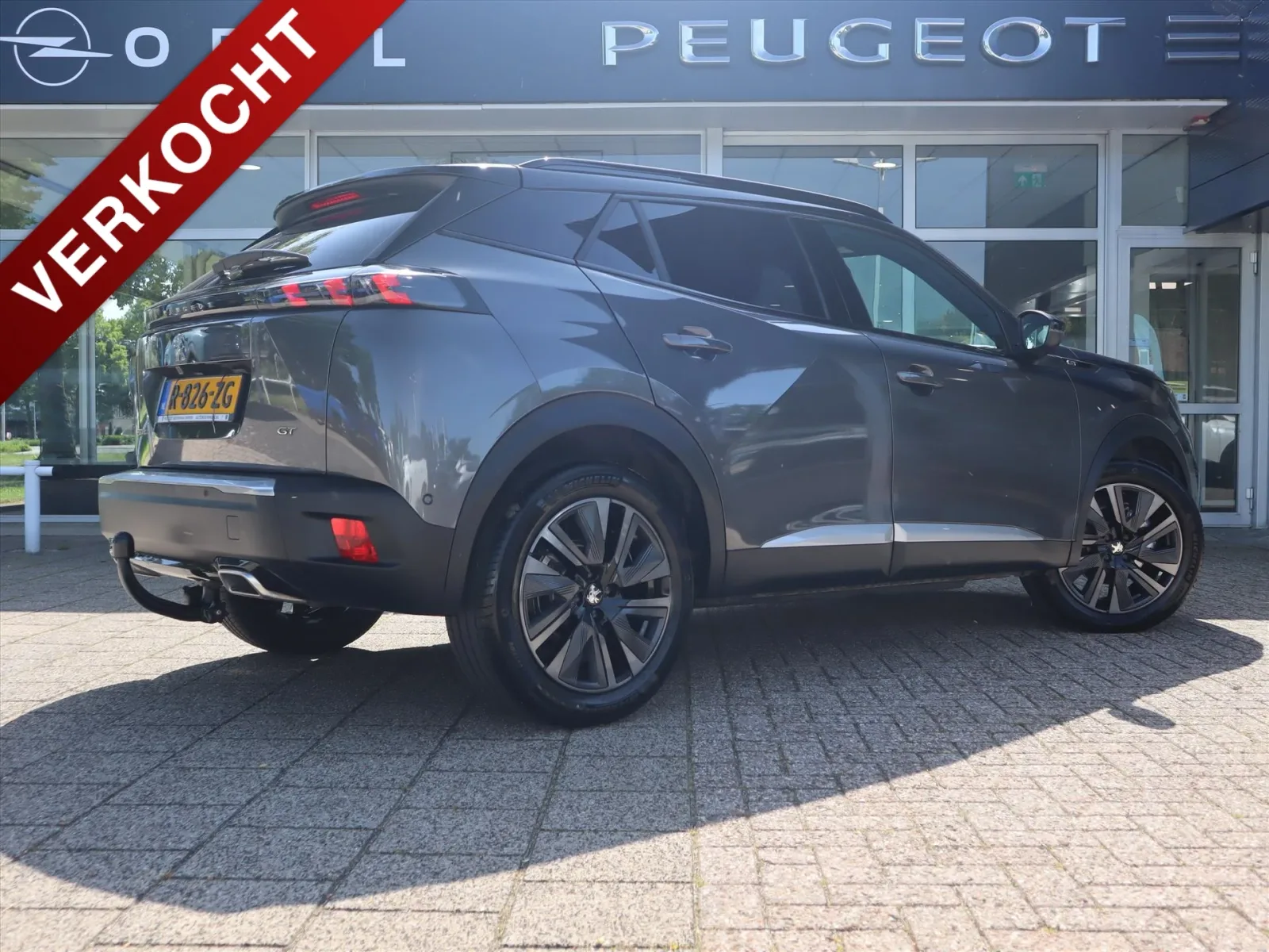 Peugeot 2008 (2023) — foto 1