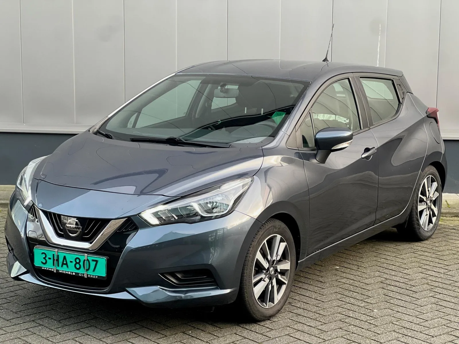 Nissan Micra (2018) — foto 1