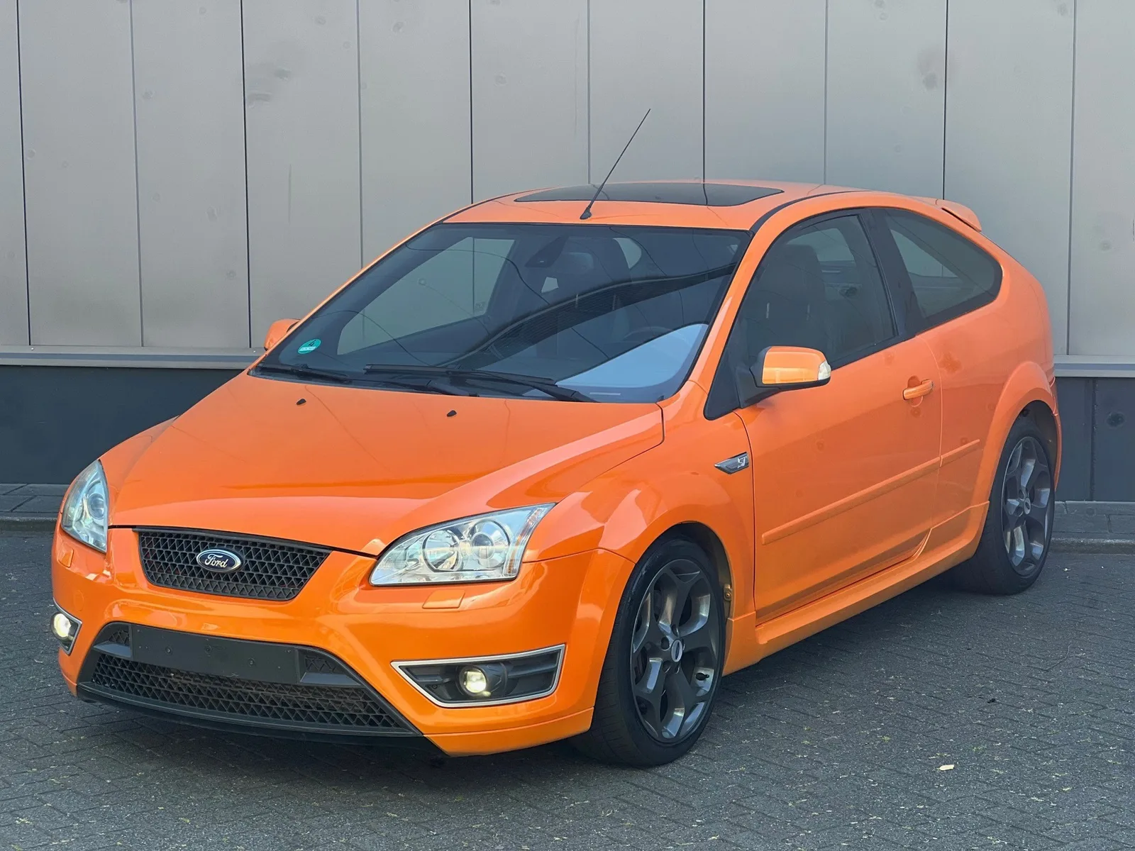 Ford Focus (2006) — foto 1