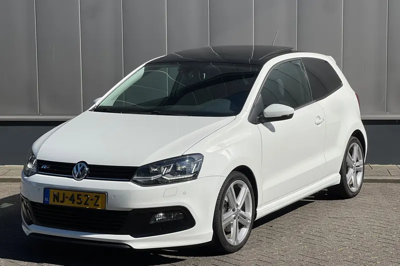 Volkswagen Polo (2015)