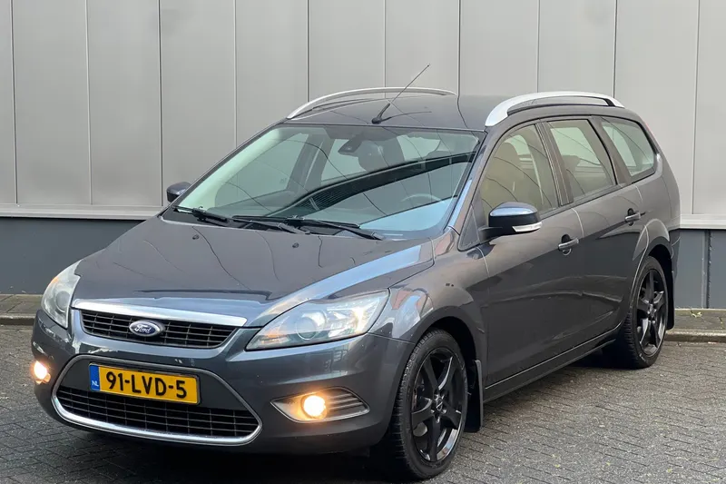 Ford Focus (2010)