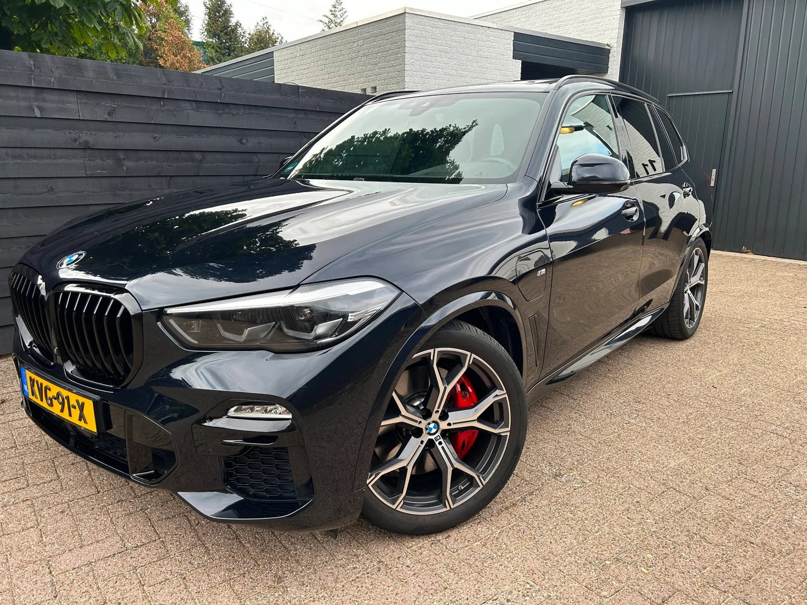 BMW X5 (2021) — foto 1