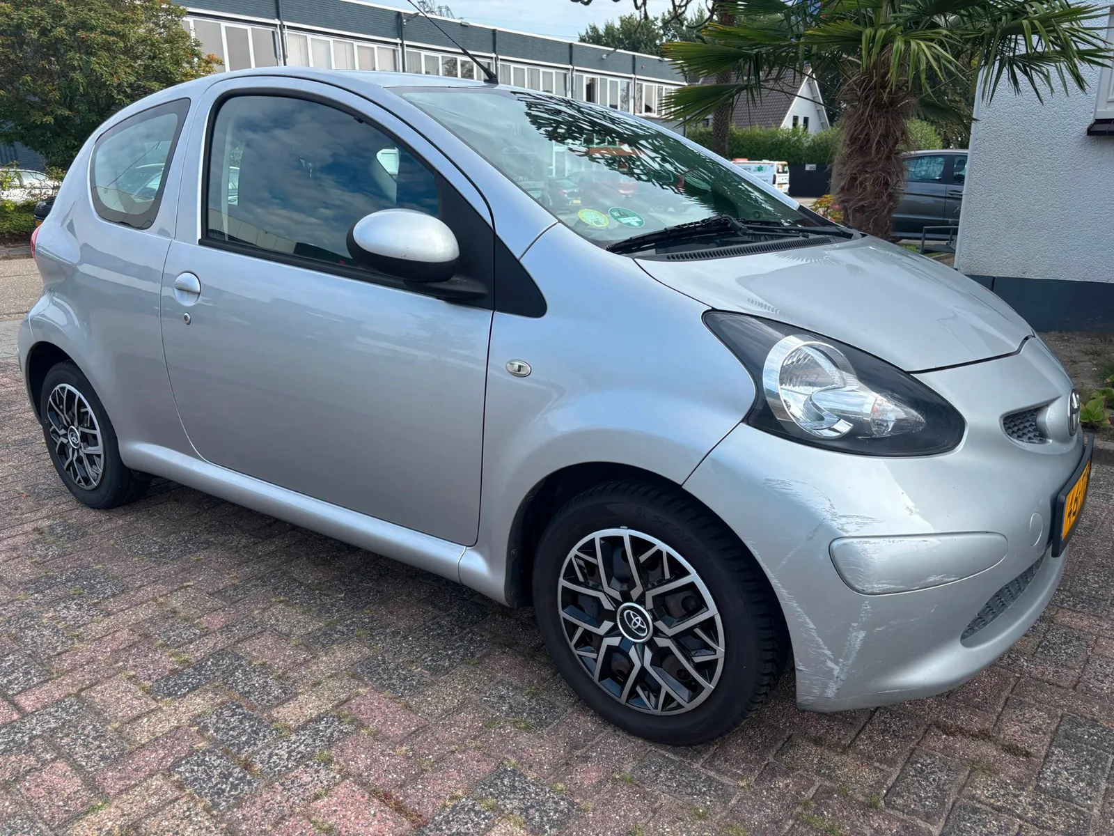 Toyota Aygo (2006) — foto 1