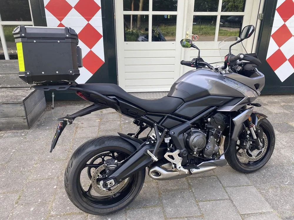 Triumph Tiger 660 Sport (2024) — foto 1