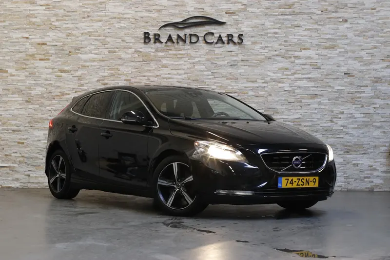 Volvo V40 (2013)