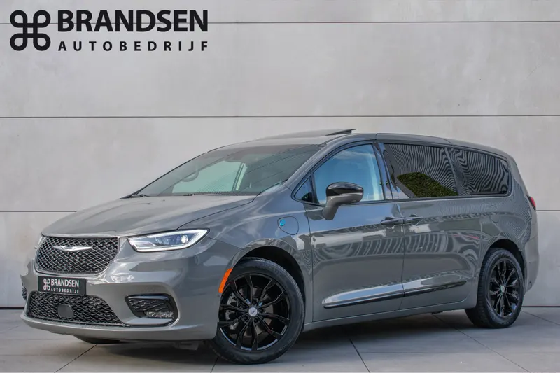 Chrysler Pacifica Plug-in-Hybrid (2022)