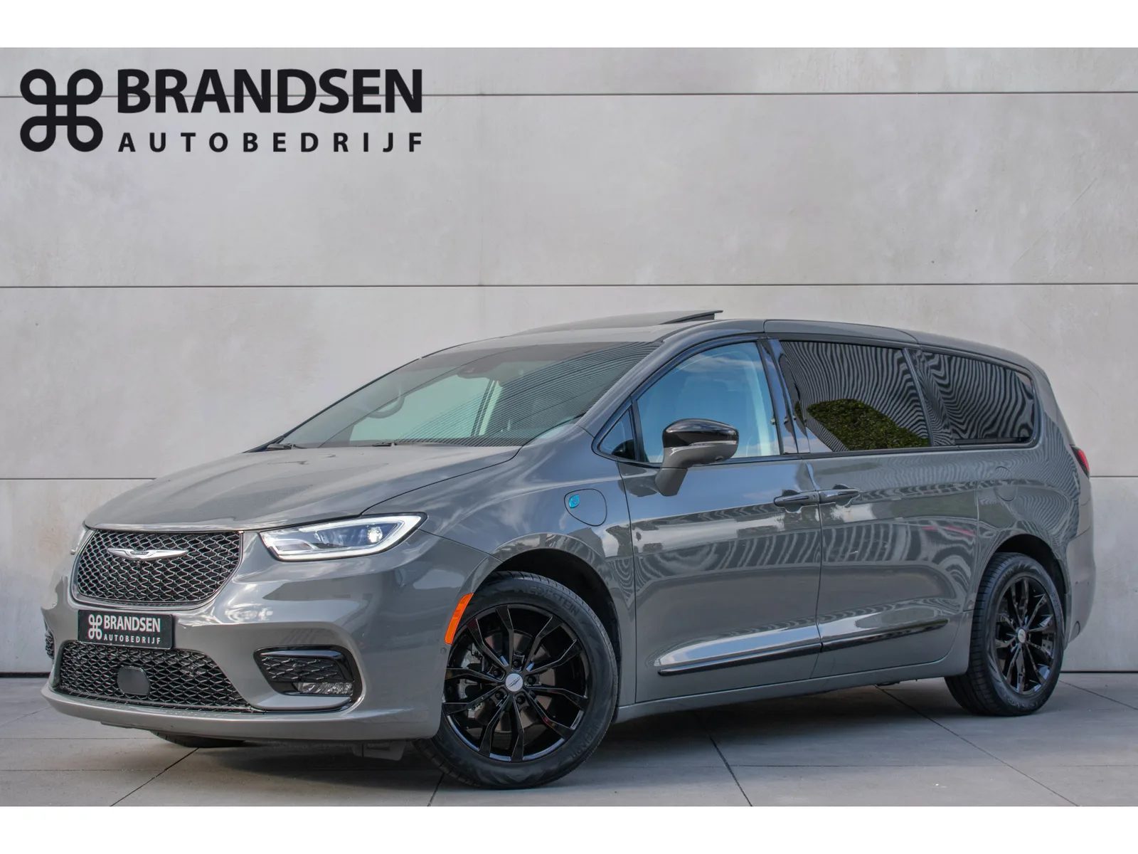 Chrysler Pacifica Plug-in-Hybrid (2022) — foto 1