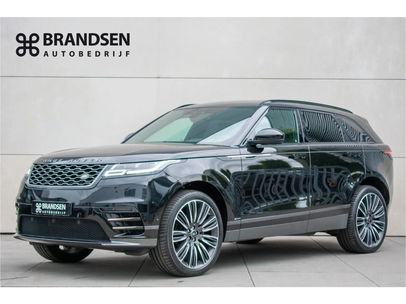 Land Rover Range Rover Velar (2018) — foto 1