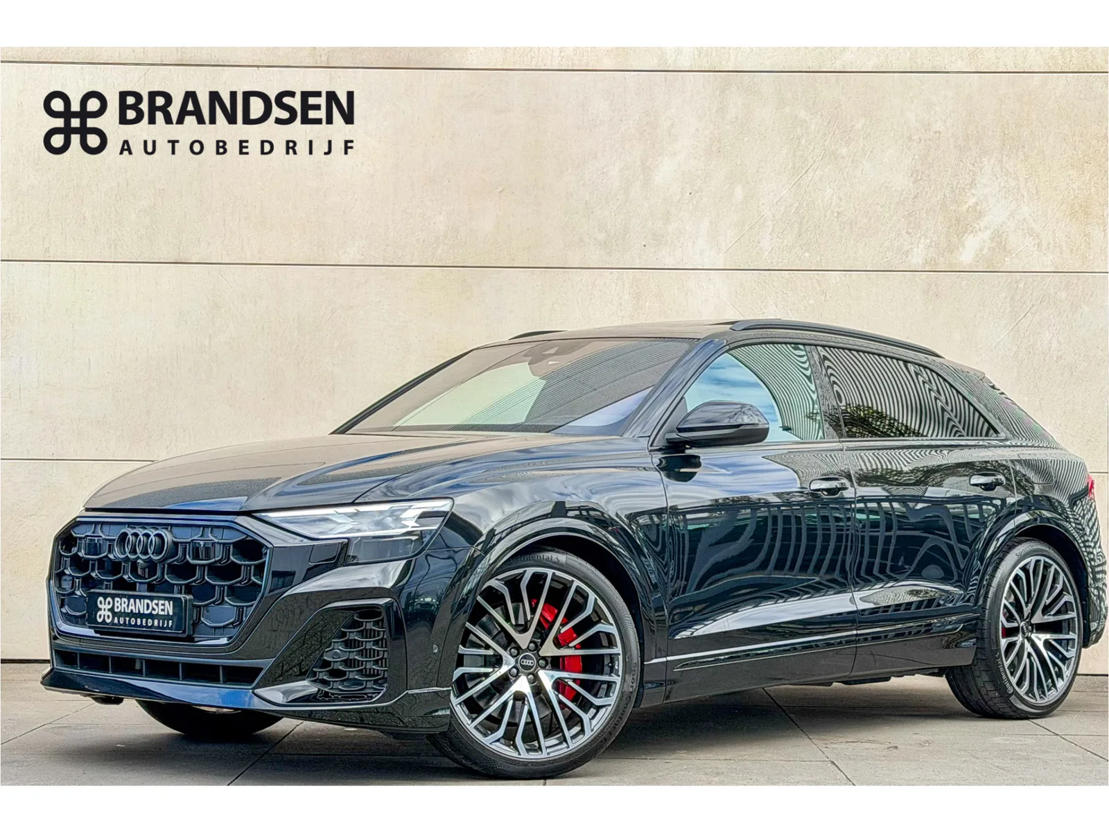 Audi Q8 (2025) — foto 1