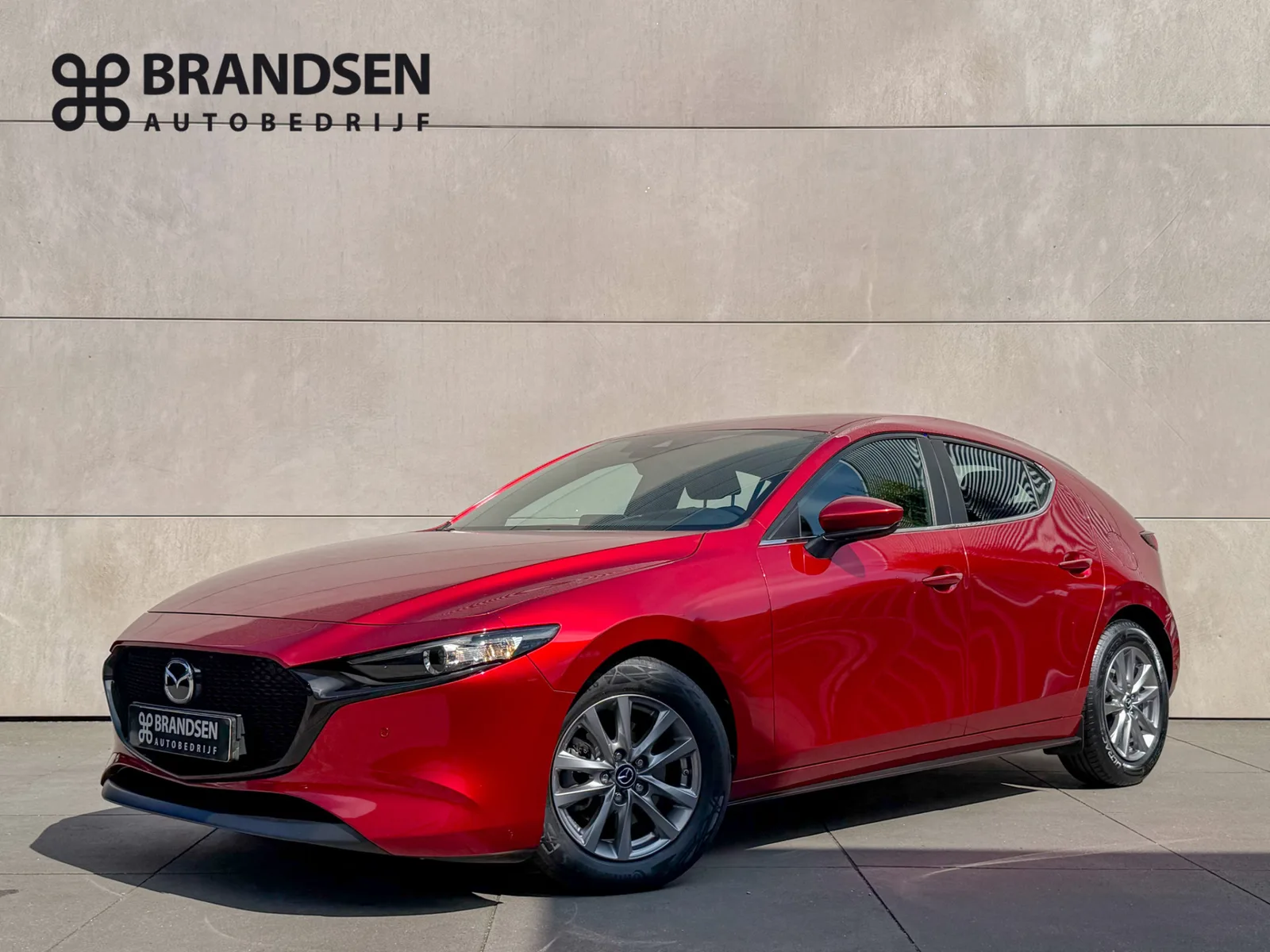 Mazda 3 (2020) — foto 1