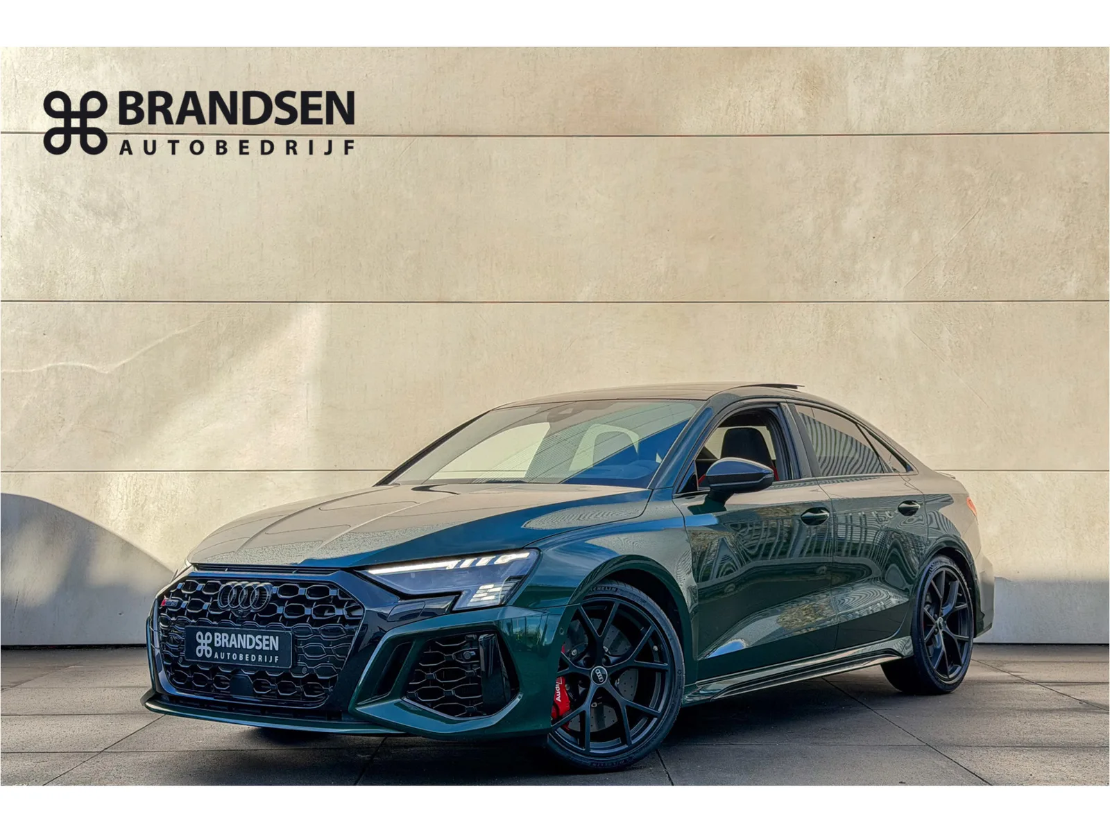 Audi RS3 (2022) — foto 1