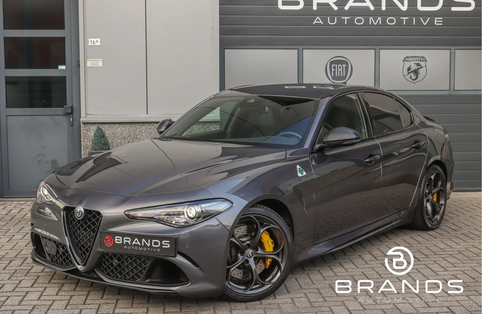 Alfa Romeo Giulia (2021) — foto 1