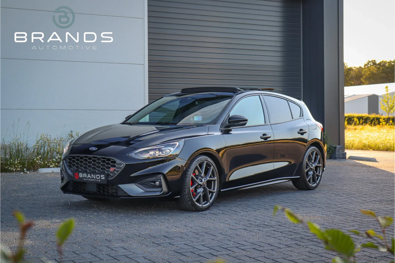 Ford Focus (2021) — foto 1