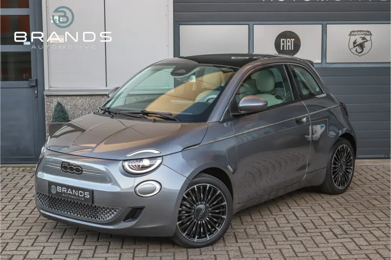 Fiat 500e (2023)