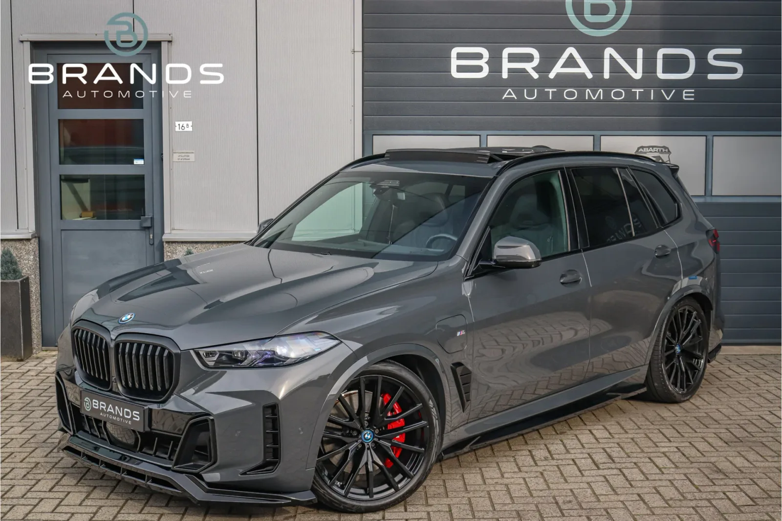 BMW X5 (2025) — foto 1