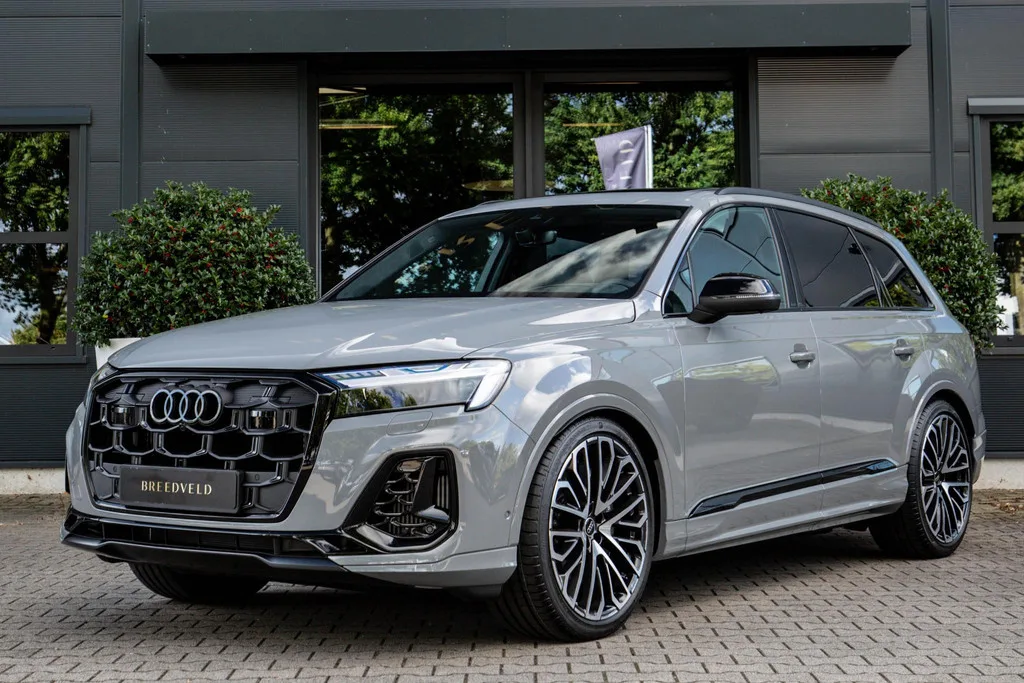 Audi SQ7 (2025) — foto 1