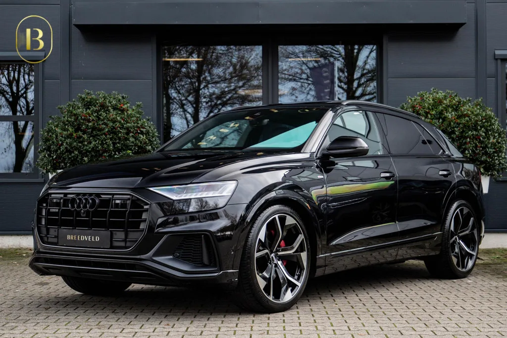 Audi Q8 (2020) — foto 1