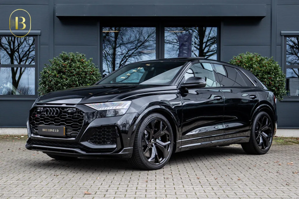 Audi RSQ8 (2022) — foto 1