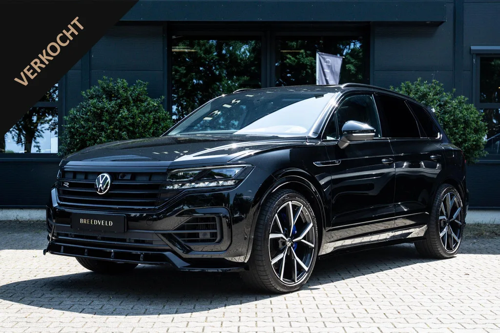 Volkswagen Touareg (2023) — foto 1
