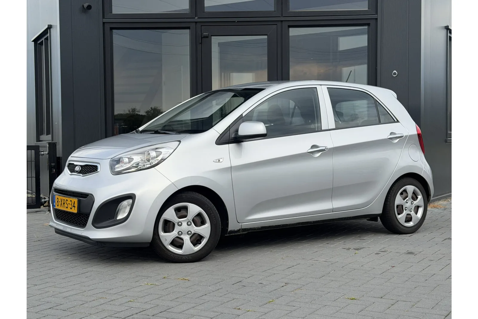 Kia Picanto (2014) — foto 1