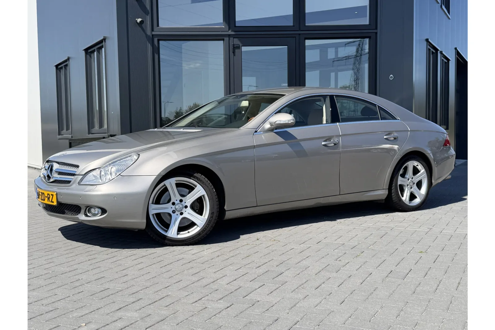 Mercedes-Benz CLS-Klasse (2008) — foto 1