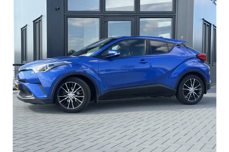 Toyota C-HR (2018)