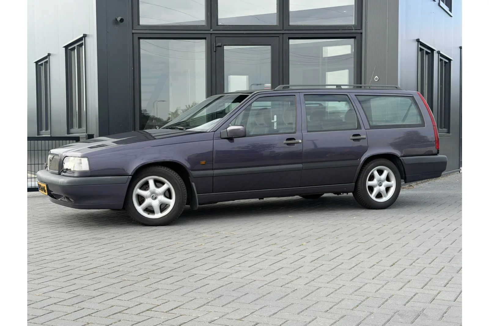 Volvo 850 (1995) — foto 1